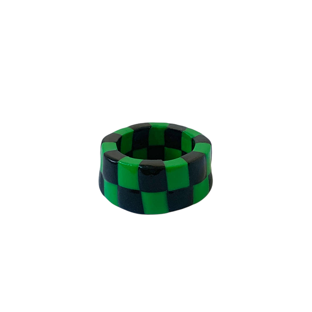 chess ring_black green