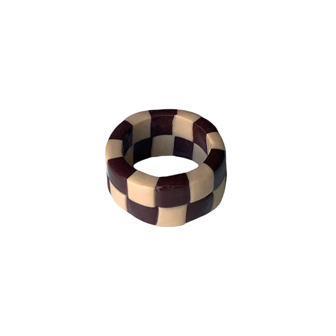 chess ring_ brown